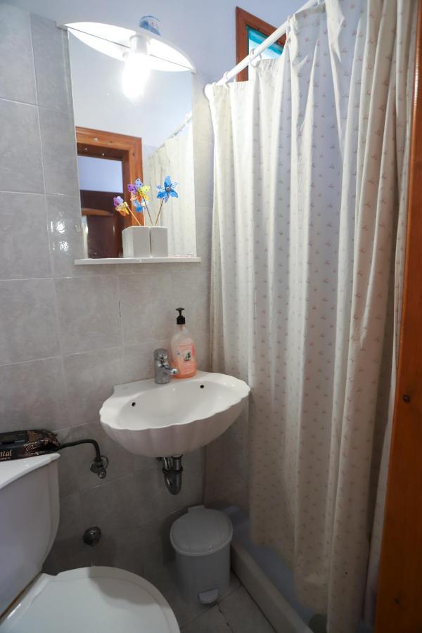 Family House At Corfu Townアパートメント エクステリア 写真