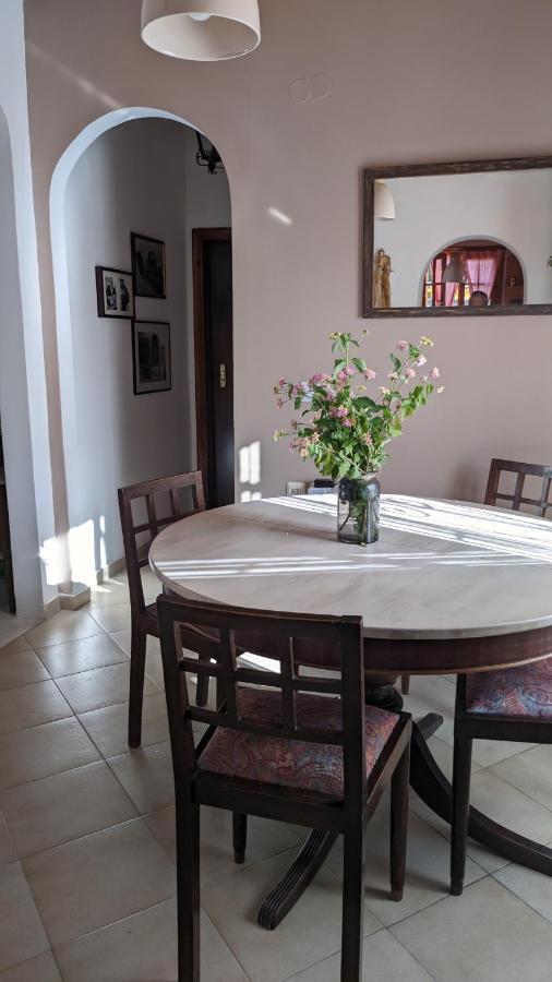 Family House At Corfu Townアパートメント エクステリア 写真